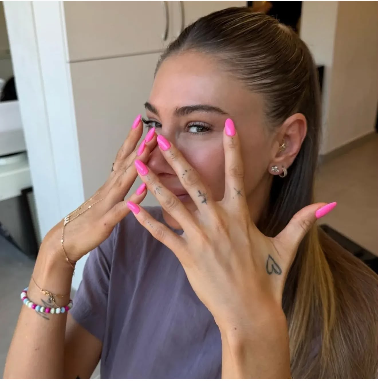 Queen's Touch Beauty Nails Studio — fotoğraf 4